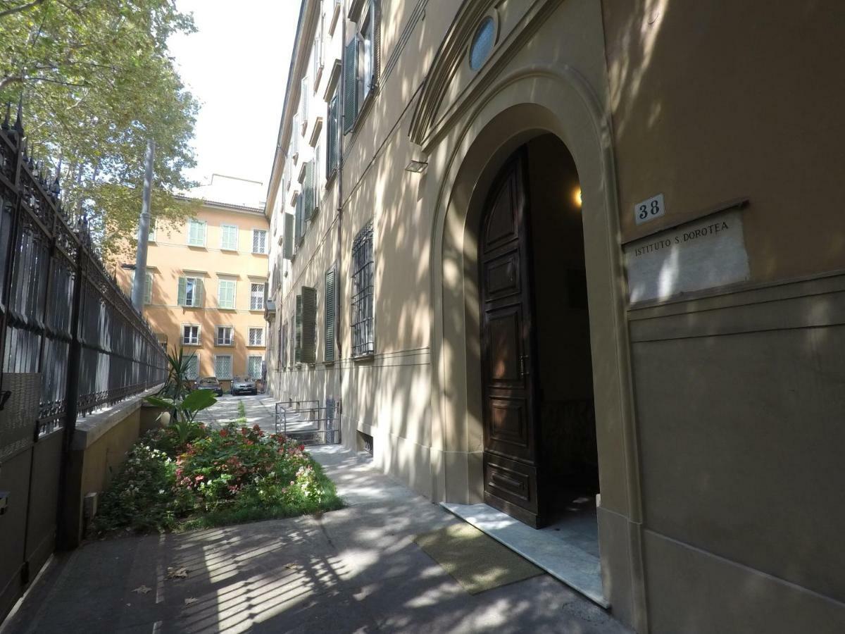 Convent Palace 博洛尼亚 外观 照片